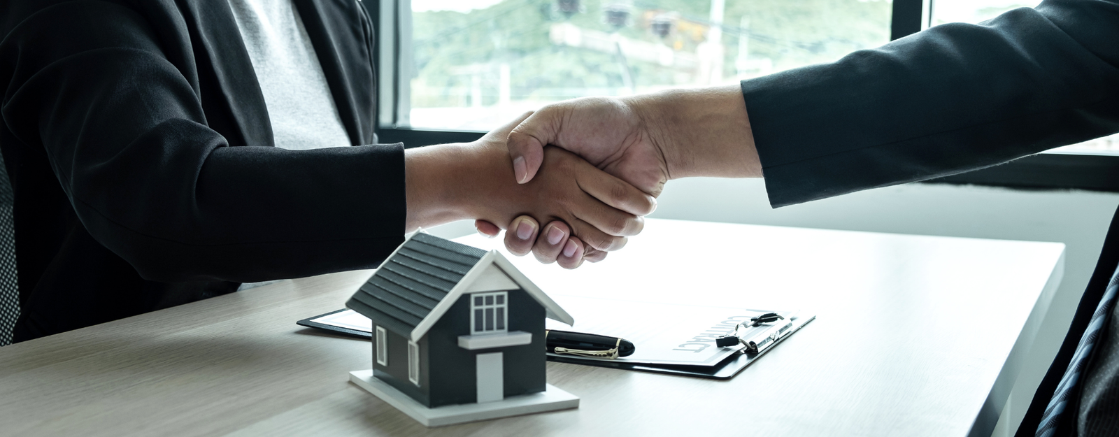 Property Dealing & Real Estate